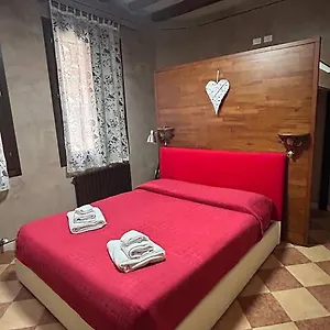 Campiello Tron Apartment Venice