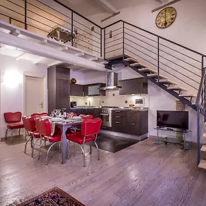 Bandinelli Apartment Florence