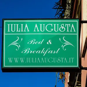 Iulia Augusta Couette-café