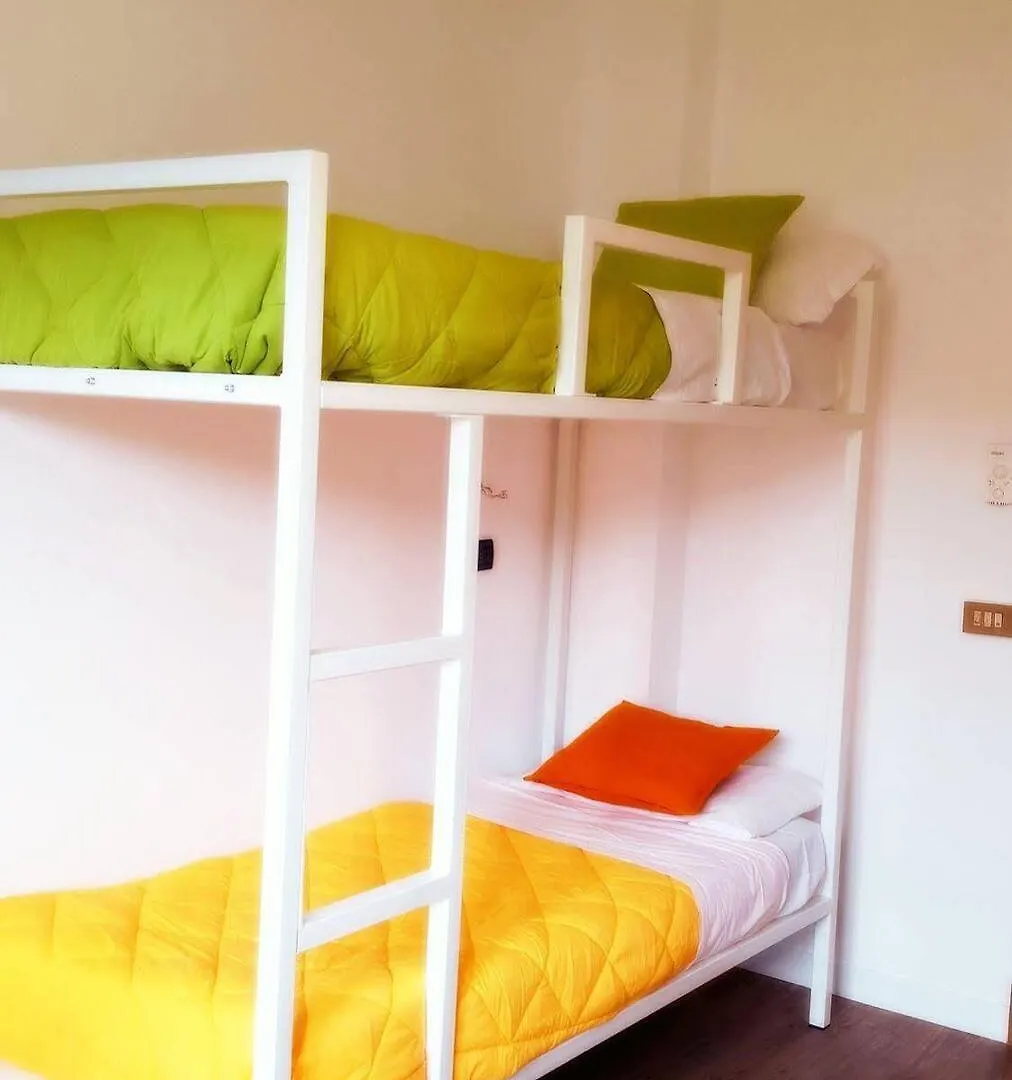 Couette-café Lake Garda Hostel Salò