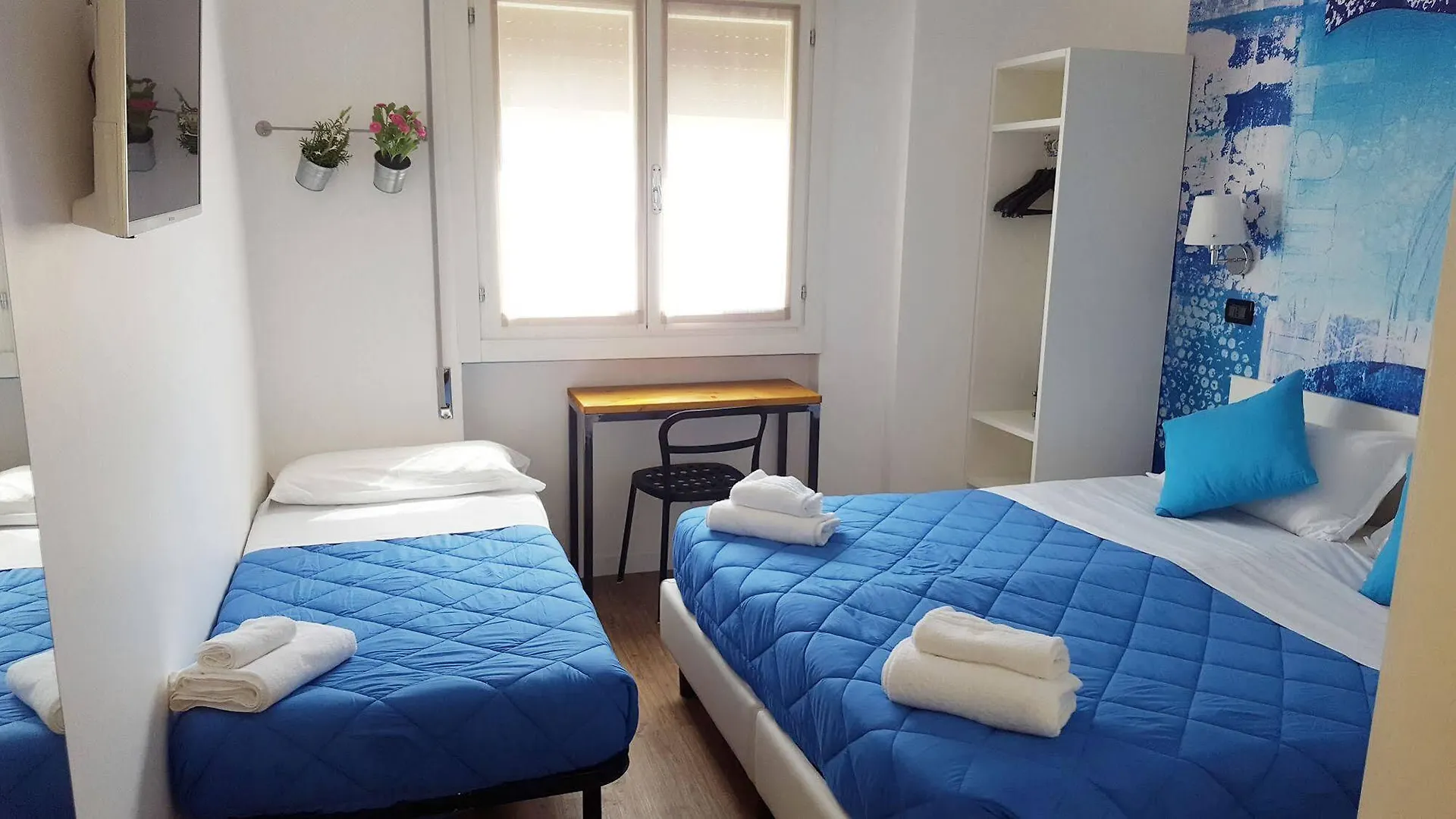 Couette-café Lake Garda Hostel Salò