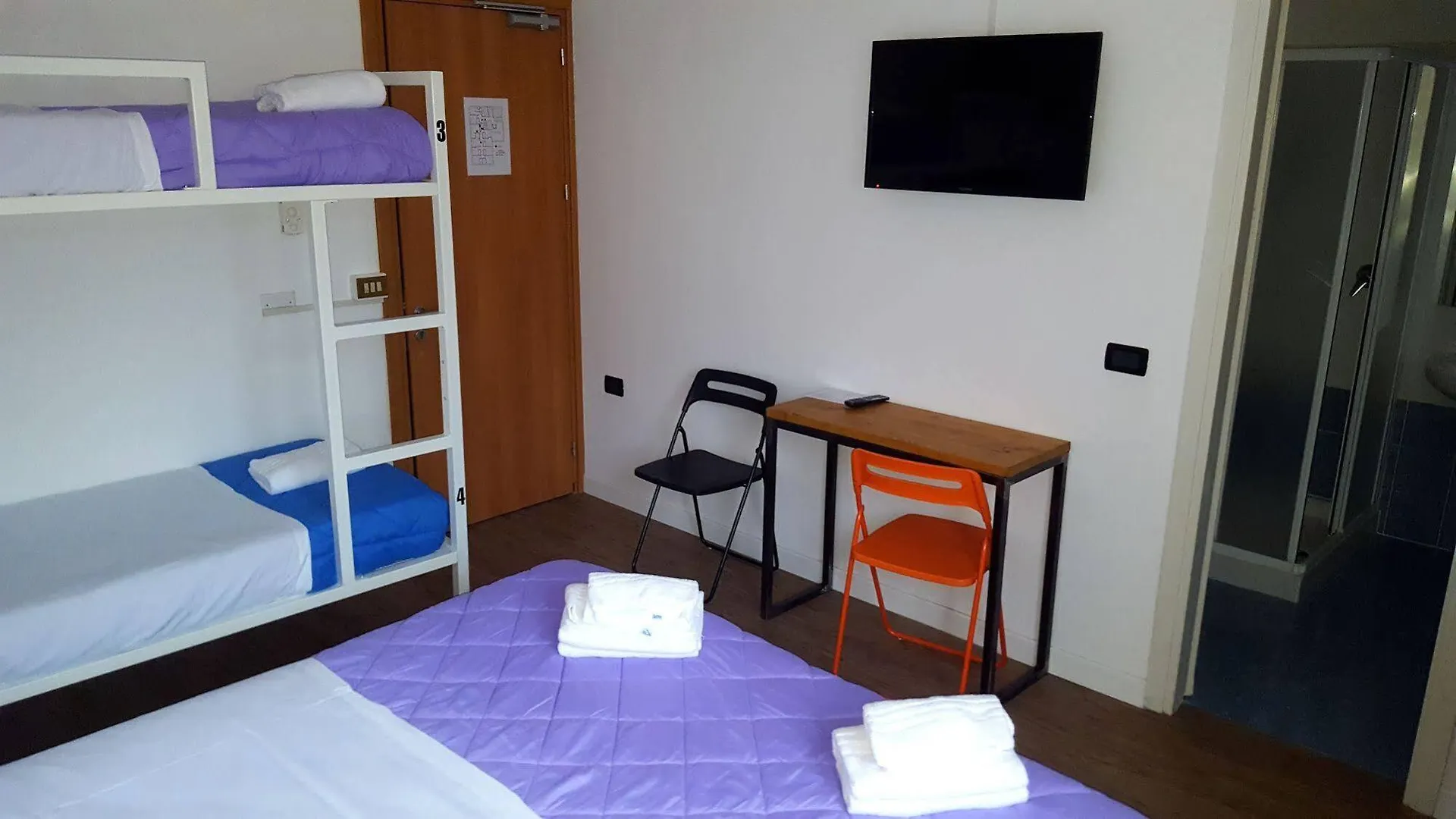 Lake Garda Hostel Salò Italie